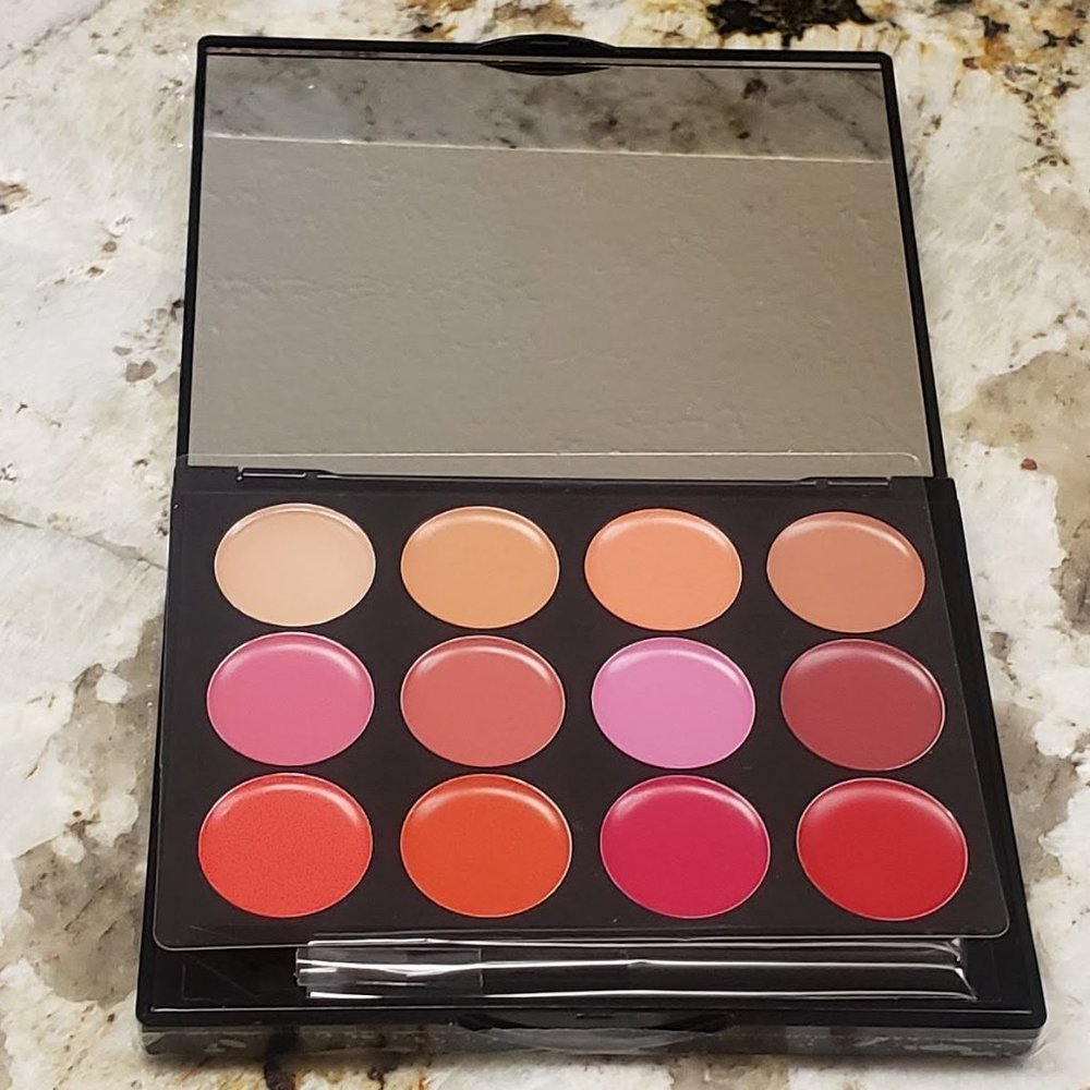 ISH Lip Statement Palette